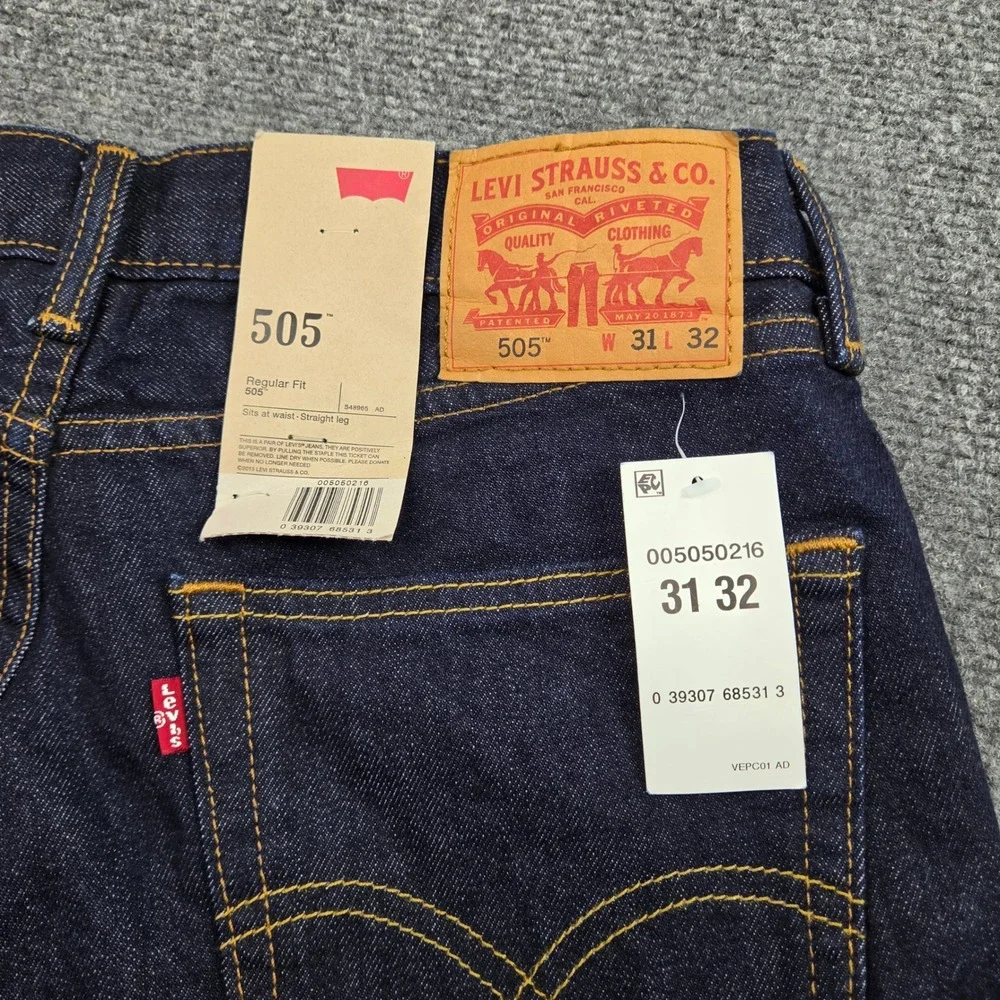 Levis 505 Regular Fit Jeans Mens 31x32 Dark Indigo Blue Denim Straight Deadstock